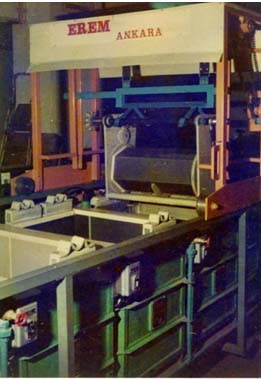 -İlk yarı otomatik tesis yapımı (MKEK Kayaş Kapsül ve İmla Fabrikası - 1976)